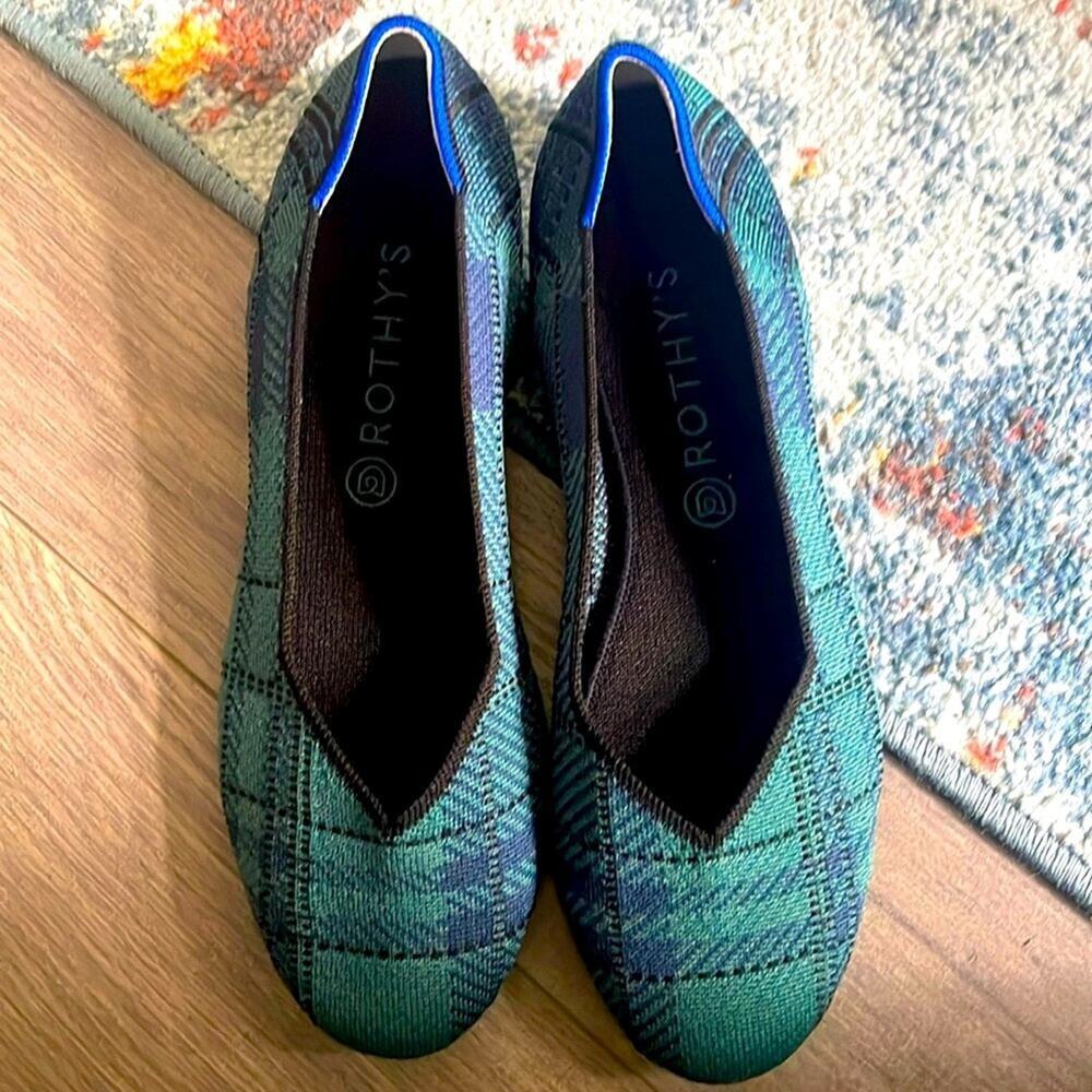 Rothy's round toe size 11.5 forest green plaid woman flat shoes